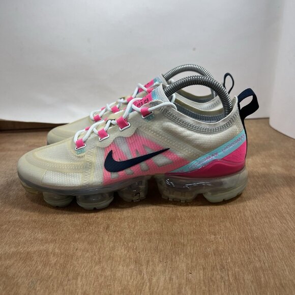 Nike Air Vapormax 2019 Women Size 8.5 Running Shoes Grey Pink AR6632-007 - Picture 3 of 9